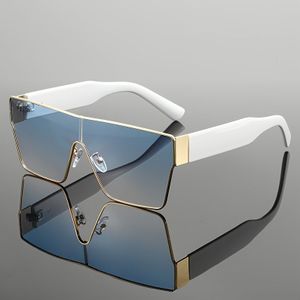 Heren & Dames Oversized Vierkante Brillen - Groot Metalen Frame, Getinte Lenzen, Non-Fashion Bril met Gouden Accent Rand, Stijlvolle Monturen, Hoogwaardige Lenzen, Modieuze Monturen,