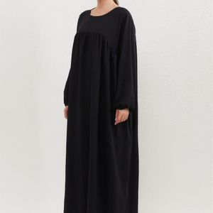 Elegante Polyester Kaftan Jurk voor dames - Rond Hals, Lange Lanterne Mouwen, Maxi Lengte, Losse Pas met Zakdetail, Geweven Robe