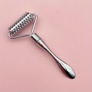 3D Metalen Gezichtsmassage Roller Nieuw Ontwerp Gezichtstool Zilverkleurige Zinklegering Derma Huidroller Gezichtsmassager