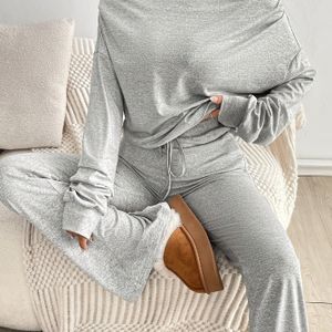 Set van 2 stukken voor dames met plusmaat - Crop top met lange mouwen en lage taille, lage taille met trekkoord, casual kleur, frill detail, herfst casual wear, casual wear||frilled detail