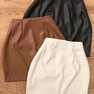 Vrouwen Elegante Casual Rok Set van 3 Stuks in Zwart, Wit en Kleuren met Taille Wrap