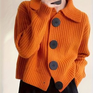 Vrouwelijke kleur gebreide trui, lange mouw losse Koreaanse mode casual oversized kraag cardigan, nylon materiaal met knopen, herfst/winter seizoen, gebreide stijl