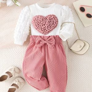 3-delige Baby Meisje's Herfst/Winter Witte Bubble Mouw Hart Ontwerp Lange Mouw Top, Roze Corduroy Broek en Roze Hoofdband Set, Perfect voor Buiten, Casual Stijl, Perfect voor Buiten
