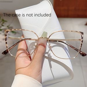 1 stuk Dames Nieuwe Volledige Montuur Vlindervormig Bril Trendy Metalen Frame Ontwerp Zwarte Brillen Luxe Chique Herenbrillen