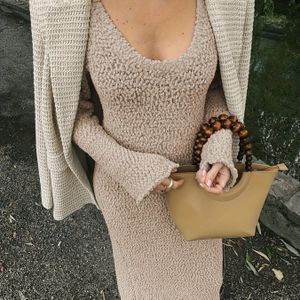 Dames Casual Jurk met Lange Mouwen en Kleppen - Ronde Hals, Kleur, Pluche Stof, Herfst/Winter Collectie, Veelzijdig & Stijlvol voor Casual Kleding, Casual Jurk | Kleppen Jurk | Pluche Jurk