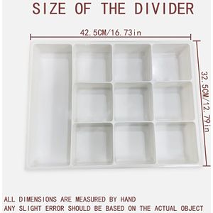 Een verplaatsbare kar met gedeelde bakjes voor thuisgebruik, ontworpen voor schoonheidssalons, met ingebouwde lades voor opslag gemaakt van ABS-materiaal.