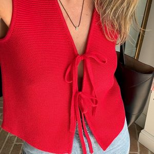 Rode vetervest, elegante stijl met modieuze strikfront cardigan, dameskleding voor lente en zomer