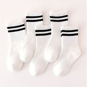 5/10 , Jongens En Meisjes Sportsocken, Zwart En Wit Gestreepte Sportsocken, Kinderen Vier Seizoenen Socken, Studenten Trend Vakantie Verjaardagscadeau