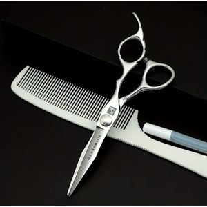 De Hosaki 6-Inch Genuine Scissors, gemaakt van Hitachi 440C staal, zijn handgemaakt en speciaal ontworpen voor kappers, en bieden uitzonderlijke scherpte.