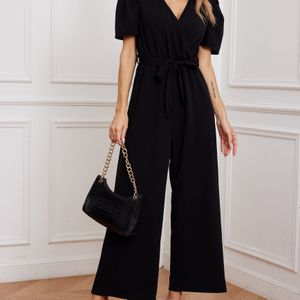 kleur jumpsuit met wijde pijpen en riem, Vakantie V-hals korte mouw jumpsuit voor lente en zomer, Dameskleding