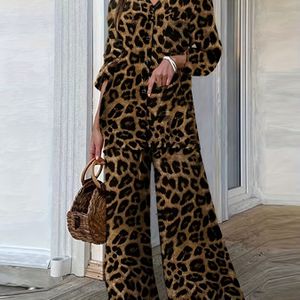 Luipaardprint Vakantie Twee Delige Set, Gepatchte Zak Lange Mouw Voorkant Overhemd & Wijde Pijpen Broek Outfits, Dameskleding