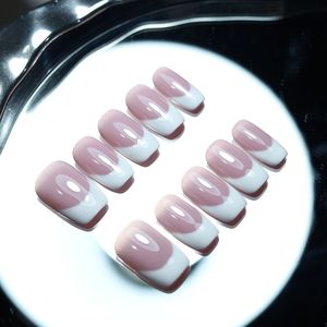 10 stuks Pure Handgemaakte Nieuwe Chinese Vierkante Plaknagels, Nude Kleur Kunst, Prachtige Kwaliteit, en Stevig, voor Dagelijks Gebruik