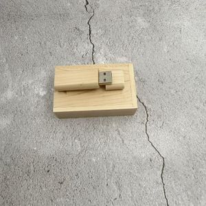 Wooden USB 2.0 Flash Drives - 128GB, 64GB, 32GB, 16GB & 8GB Geheugenstick - Hoge Snelheid Pen Drive met Doosje - Zakelijk Cadeau U-schijf