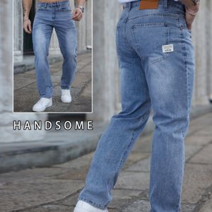 2025 Lente/Zomer Nieuwe Lichtblauw Gewassen Gebreide Slim-Fit Stretch Jeans voor Mannen - Trendy en Veelzijdig