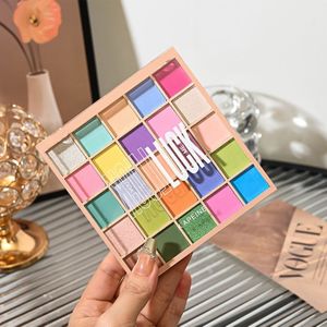 25-Kleuren Macaron Oogschaduwpalet - Matte, Glans & Natuurlijke Afwerkingen in Roze, Groen, - Perfect voor Podiummake-up