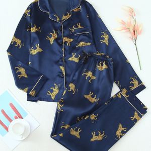 Satijnen pyjamaset met luipaardprint voor dames, reverstop en broek met lange mouwen, knopen, comfortabele, ontspannen pasvorm voor de herfst