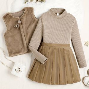 Meisjes Herfst/Winter Pluche Strik Vest, Dikke Hoge Hals T-Shirt en Geplooide Rok Driedelige Set in Khaki