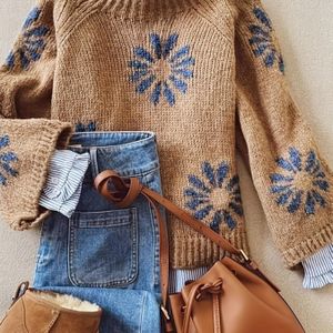 Gebreide trui met bloemenrib, jong en casual voor dames, geschikt voor herfst en winter.