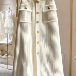 Vrouwen Hoge Taille A-Lijn Rok met Metalen Knopen & Zakken - Geribbelde Textuur, Middellange Elegante Rok voor Kantoor tot Casual, Machine Wasbaar Fit, Duurzame Kleding