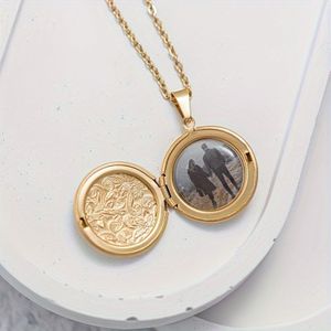 Personalized Photo Locket Necklace - Stainless Steel Interlocking Circular Pendants With Floral , Customizable Memorial Jewelry Gift For Anniversary, Christmas, Casual Attire