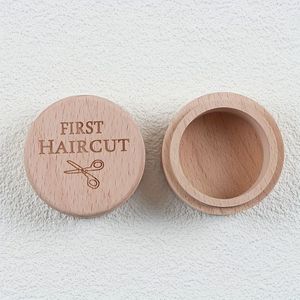 Rustieke Houten Eerste Kapsel Herinneringsdoos, gemaakt van massief hout in natuurlijke kleur – Ideaal voor huisdecoratie en als verjaardagscadeau om de eerste knipbeurt te herdenken