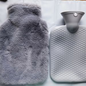 Pluche PVC Warmwaterkruik 67.64oz/33.810oz - Explosiebestendig, Ideaal voor Winter- & Herfst Handverwarming, Thermische Tas voor Buiten|Pluche Warmwaterkruik|Pluizige Textuur