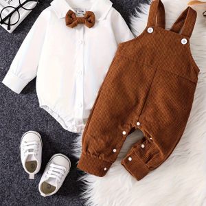 Baby Jongens Lente/Herfst Witte Lange Mouwen Romper met Strik en Bruine Overall Gentleman Tweedelige Set, Perfect voor Buiten