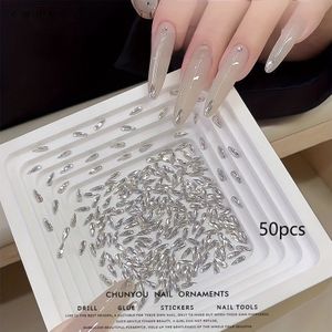 2x6mm Traanplatte Nagel Rhinestones - K9 Glitter Nagelkunst Decoraties, voor DIY en Nagelkunst Ontwerpen, Nagelkunst Accessoire