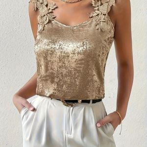 Elegante gouden cami-top met kanten rand voor dames - niet rekbaar materiaal, mouwloos, bloemenappliqué detail, perfect voor lente/zomer, outfit | bloemenkantdetail | sierlijke ontwerp