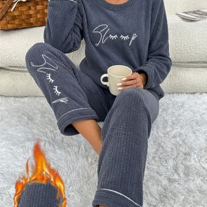 Herfst- en Winter Sneeuwvlok Fluweel Lange Mouwen Lange Broek Pyjama Set voor Tieners