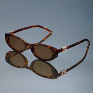 Ovale Frame Modebrillen, Klassieke Veelzijdige High-End Brillen, Lichtgewicht en Duurzaam, Geschikt voor Vrouwen en Mannen, Perfect voor Fotoshoots, Dates en Dagelijks