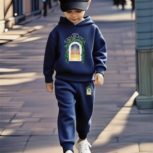 Jongens' Stijlvolle & Unieke Hoodie en Broek Set - Lange Mouwen Pullover en Joggingbroek met Elastische Taille, Perfect voor Buitenactiviteiten in Herfst en Winter