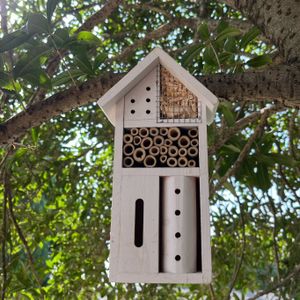 1pc Houten Vogelhuis, Hangend Insectenhotel Voor Bijen, Vlinders, Lieveheersbeestjes, Nuttige Insectenhabitat, Insectenhotel Tuin Hangend Ornament Voor Tuintuin