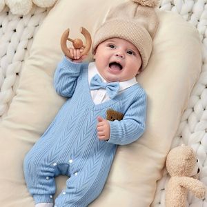 Jongens Lange Mouwen Patchwork Jacquard Gebreide Tweedelige Broek Jumpsuit + Kleine Strikje Academische Stijl, Ideaal voor Buiten