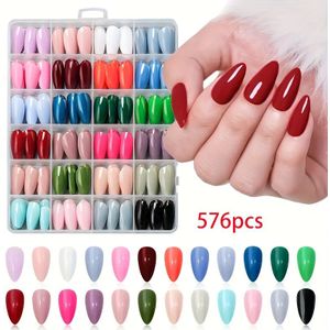 576 stuks in een doos set van 24 kleuren amandelvormige kunstnagels, geschikt als cadeau voor vrouwen