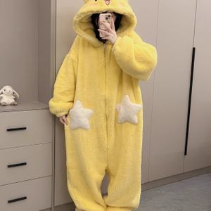 Gezellige Coral Fleece Pyjama Jumpsuit met Capuchon voor Vrouwen - Schattig Cartoon Ster Ontwerp met Zakken, Zacht & Warm Slaapkleding voor Herfst/Winter, Geel, Thuisdracht