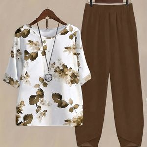 Wilderness - Spring/summer New Leaf Print Round Neck Short Sleeve Straight Leg Nine-tenths Shorts Casual T-shirt Set