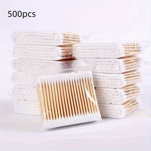 500 stuks dubbelzijdige wattenstaafjes, geschikt voor zachte oorreiniging en cosmetica. Lipverzorging en persoonlijke hygiëne.