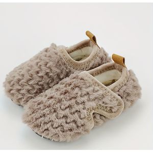 Nieuwe Aankomst Verdikte Warme Vrouwen Baby Indoor Sloffen, Luipaard Geometrisch Golfpatroon, Zacht Stofzool, Aanpasbare Maat, voor Meisjes, Jongens, Herfst/Winterseizoen