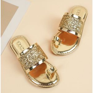 Meisjes Zomer Buiten Mode Nagel Vinger Koele Slippers 2025 Nieuwe Kinder Diamant Prinses Western Strand Schoenen Trendy