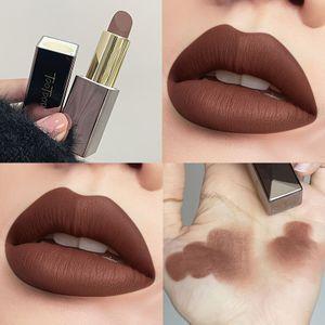 Matte Lippenstift Mat Fluweel Waterdicht Niet-vervagend Kleurverhelderende Lipgloss Geschikt voor Alle Lichtbeige Tonen Bruine Donkere Lippen