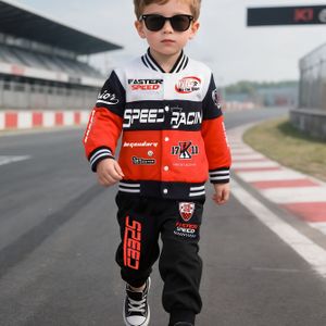 Jongens herfst- en winter motorstijl baseballjack + bedrukte broek tweedelige set, geschikt voor buitenactiviteiten, ideaal voor kinderen