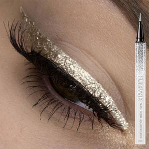 Glinster, Eyeliner, Maak De Aantrekkelijker