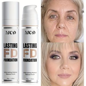 Niet plakkerig, corrector, vloeibare foundation, geeft huid een gelijkmatige tint, verbergt gebreken, huid lijkt fijner en , geschikt voor alle huidtypes, 24-uurs langdurige vloeibare foundation.