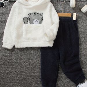 Jongens' Pluche Hoodie En Broek Set, Pasvorm, Casual Stijl, Dierenprint, Polyester, Niet-Stretch, Herfst/Winter Mode Outfit Voor Kinderen, Voor Buiten