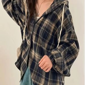 Dames Casual Geruit Shirt met Capuchon en Verlaagde Schouders - Lang, Knoopsluiting, Machinewasbaar voor Lente/Herfst