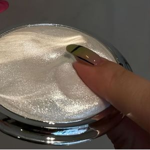 HERORANGE Single Color Eye & Face Highlighter, 3D Waterdicht, Natuurlijke Fijne Glitter, Geschikt voor Alle Huidtonen, Verjaardagsfeest, Valentijnsdag Cadeau, 2 Kleuren Beschikbaar