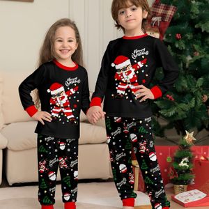 Vlamvertragende Stoffen Kerst Kinderen Lange Mouw Set met Kerstman Print, Ronde Hals, Regular Fit, Feestelijke Stijl Huis Kleding Tweedelige Outfit