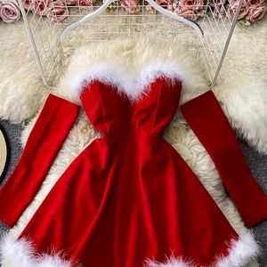 Elegante Off-Shoulder Club Mini-jurk met Hoge Taille en Mouwen | Kerstfeest Vakantie Special, Kleur, Rugloos Ontwerp voor Volwassenen