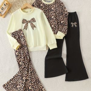 Meisjes Vierdelige Set: Modieuze Ronde Hals Luipaard Strik Print Lange Mouwen Sweatshirt + Luipaard Willekeurige Print Wijd Uitlopende Enkellange Broek voor de Herfst, Perfect voor Buiten